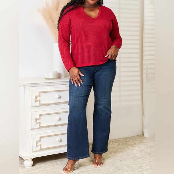 NEW Culture Code PLUS + REG Size Red V-Neck Oversized Waffle Knit Top - Picture 9 of 10